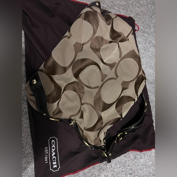Vintage coach handbag Good Condition - Picture 1 of 3
